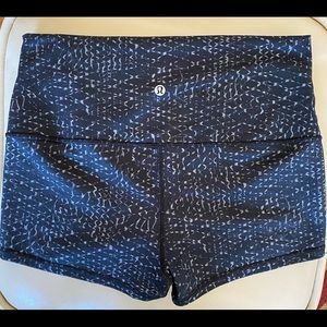 Lululemon Align Shorts 4”